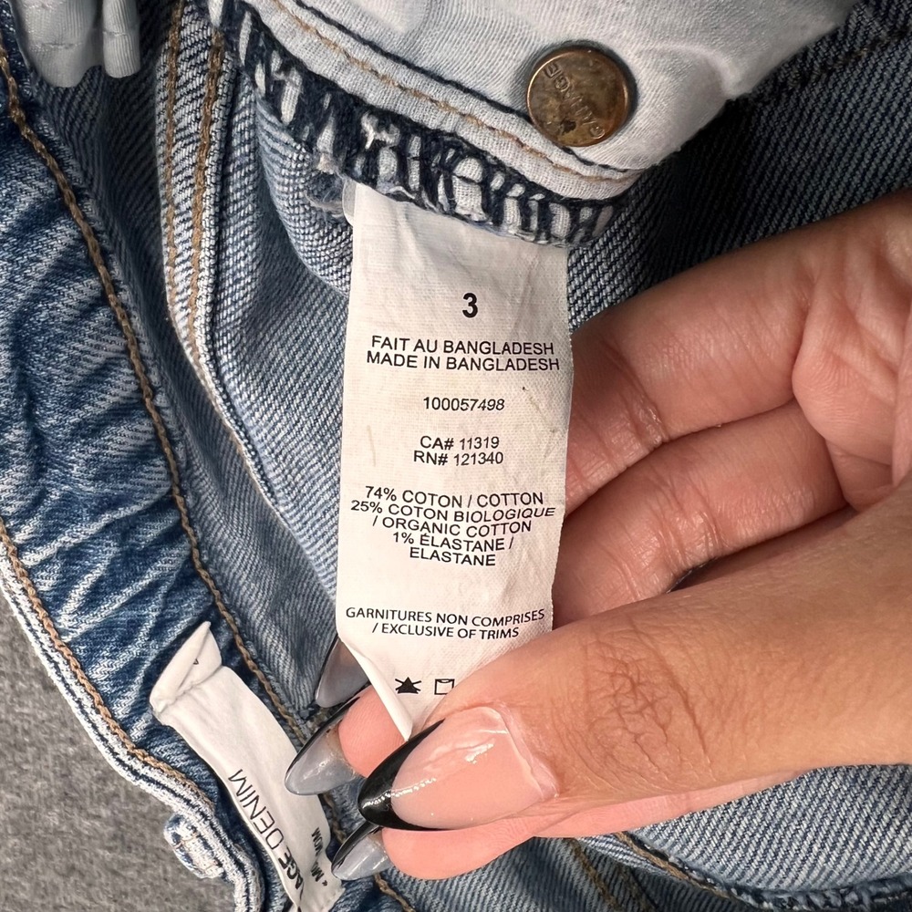 Garage Denim Mom Jeans Light Wash High‎ Rise Raw Hem Blue Size 3 Cropped - Picture 8 of 12